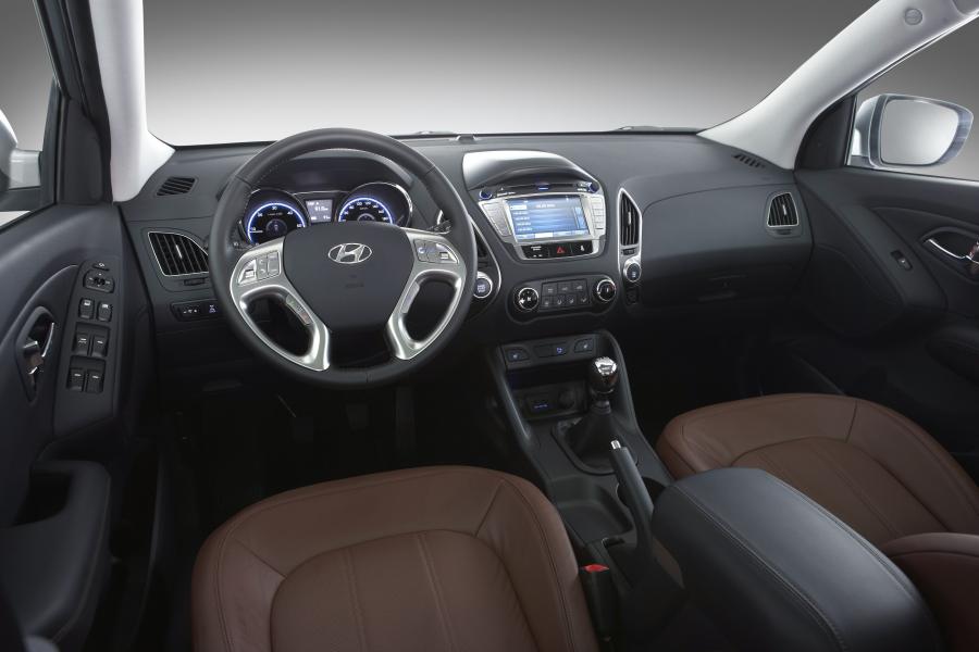  Hyundai ix35 2010 года  (фото 114 из 114)